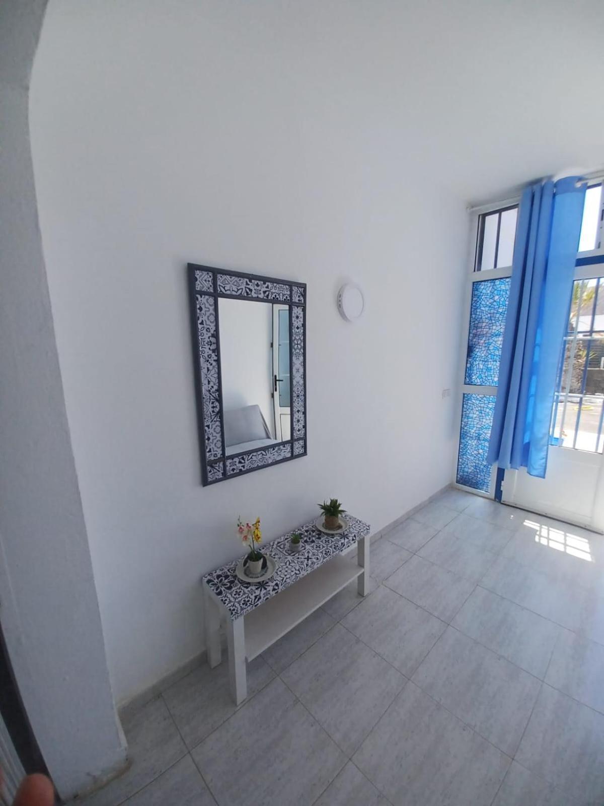 Relax Playa Blanca Apartment Bagian luar foto